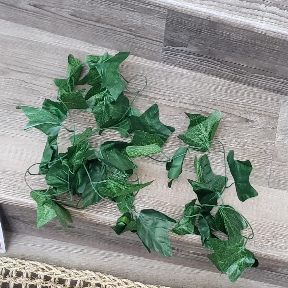 Lizard hammock, habitat bed new with habitat greenery vine measures 7x 28 inches
